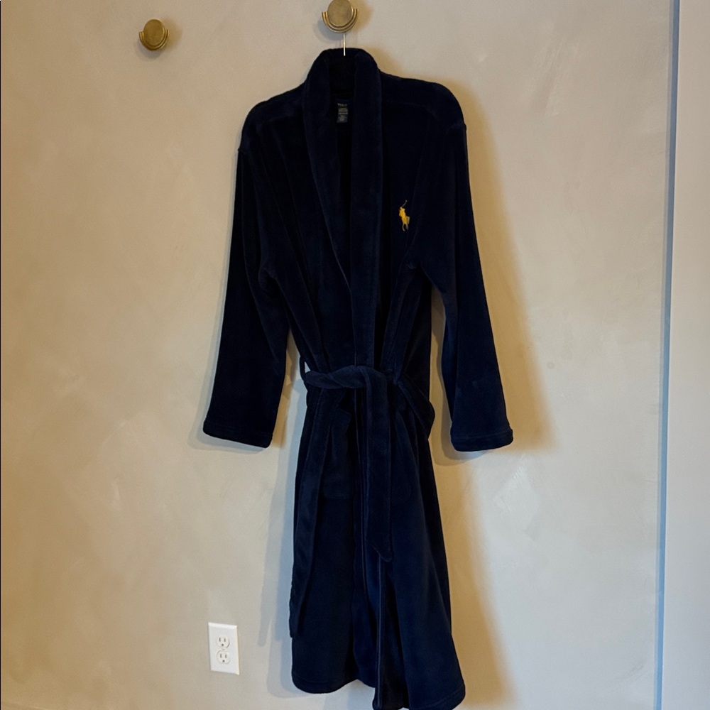 Ralph Lauren Men’s Plush Navy Robe with Embroidered Logo - Small - Picture 6 of 6